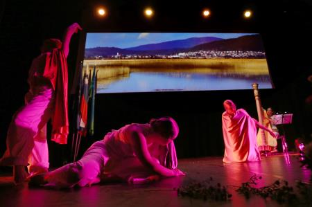 SLAVNOSTNA SEJA  33A FOTO LJUBO VUKELIČ